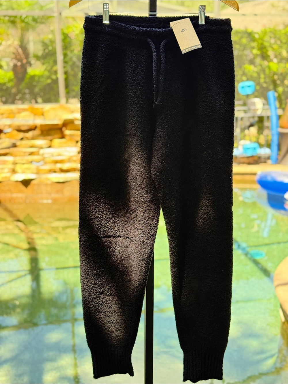 Nike Womens Oversized High Rise Fleece Knit Pants Black FZ1703-010 Size L NWT